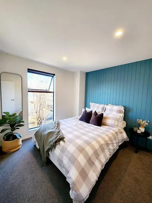 Central Home With Internal Garage - Close To Cbd! 크라이스트처치